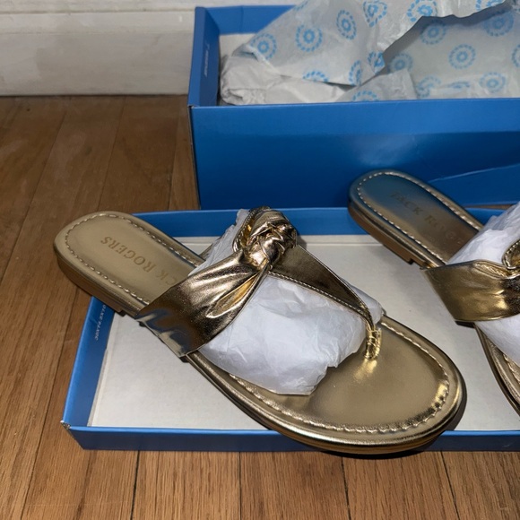 Jack Rogers Gold Abigail flip flops - Picture 3 of 5